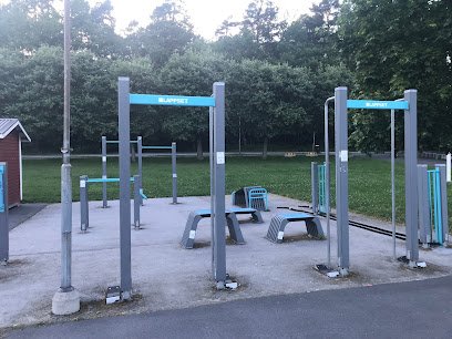 foto av Källtorpsskolans utegym