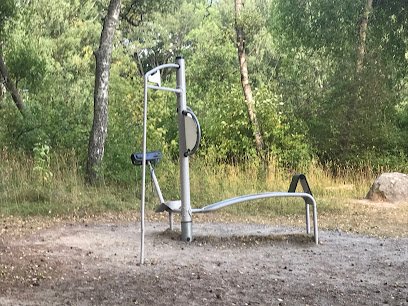 foto av Ursvik motionsområdets utegym